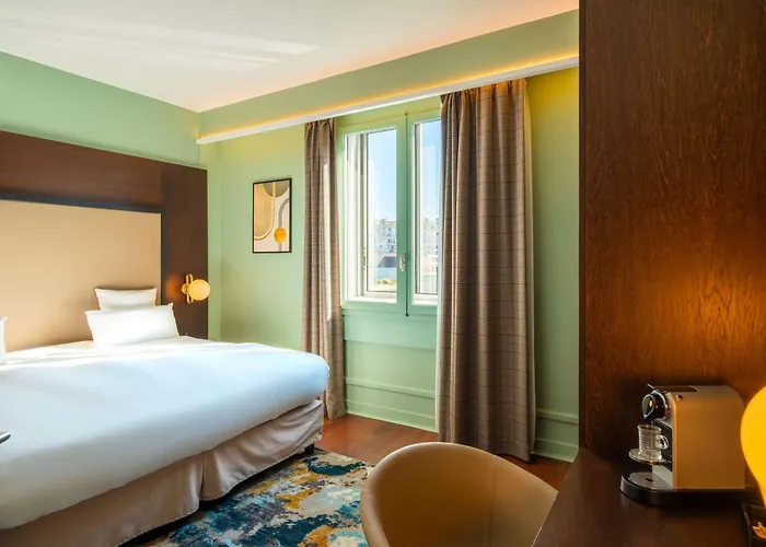 Le Splendid Hotel Lac D\'Annecy - Handwritten Collection